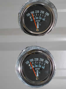 Water storage temperature gauges